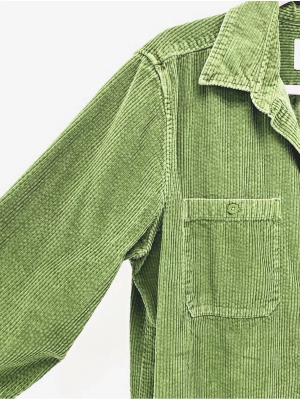American Eagle Outfitters Green Corduroy Overshirt - Picture 4 of 8